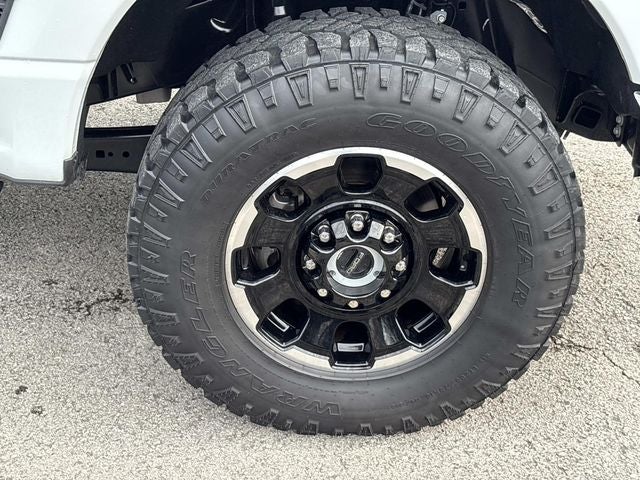 2025 Ford F-350SD Lariat
