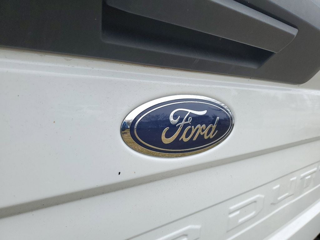 2022 Ford Super Duty F-350 SRW Pickup XL