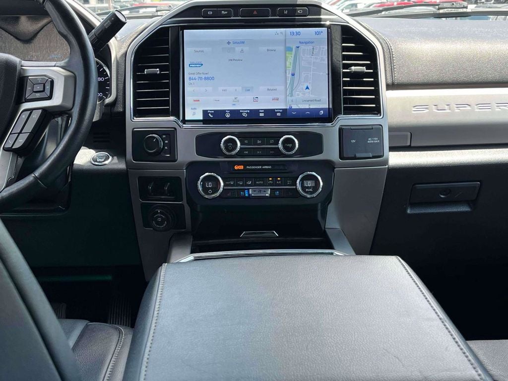 2022 Ford F-350SD Lariat
