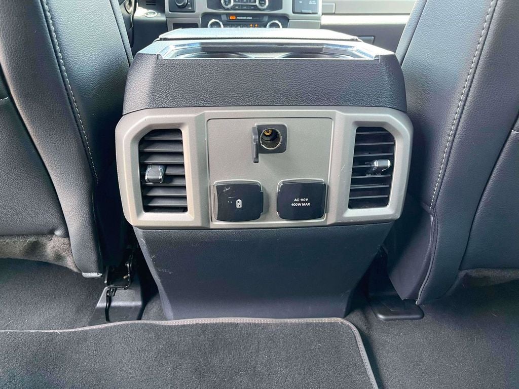 2022 Ford F-350SD Lariat