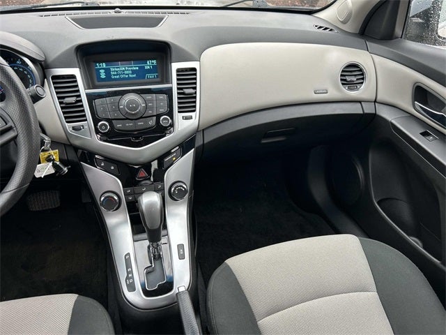 2012 Chevrolet Cruze LS