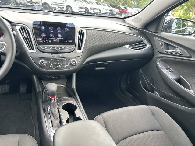 2021 Chevrolet Malibu RS