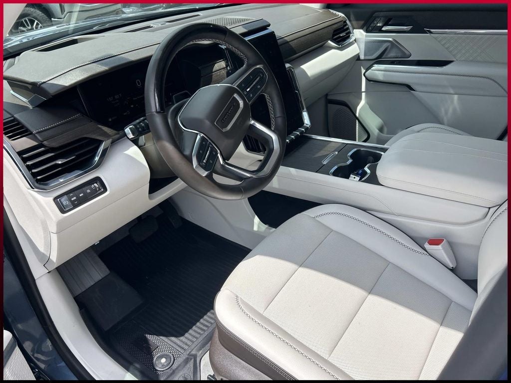 2025 GMC Acadia Denali