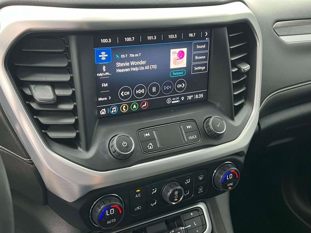 2021 GMC Acadia SLT