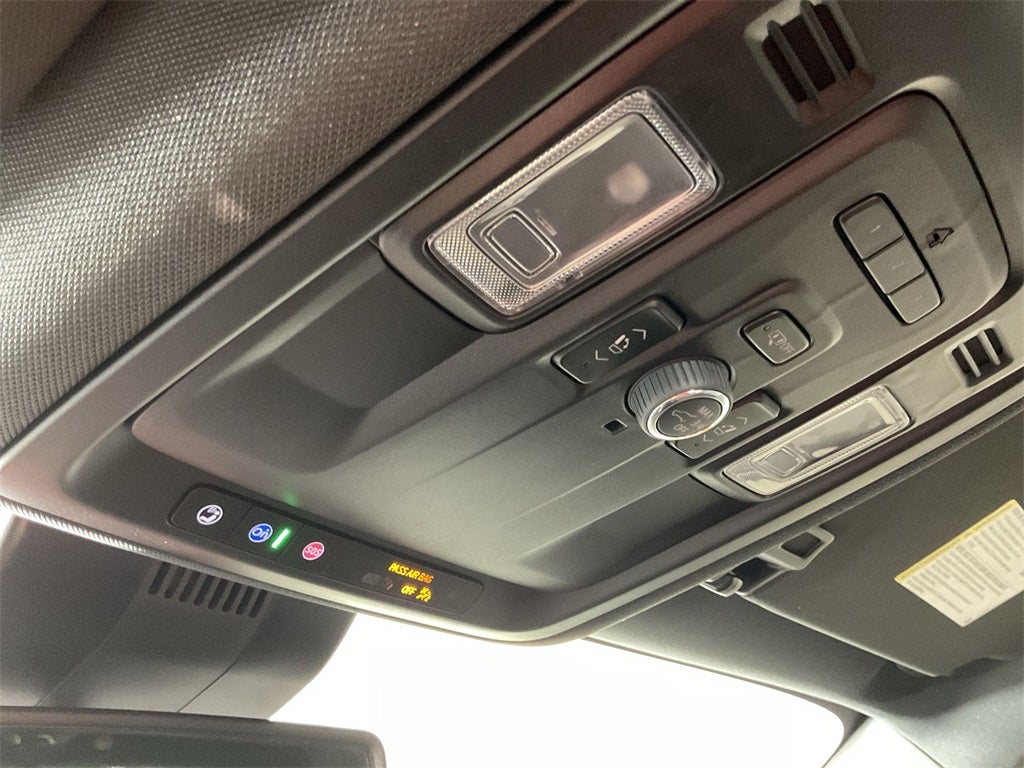 2023 GMC Yukon XL SLT Luxury