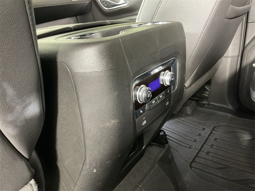 2023 GMC Yukon XL SLT Luxury