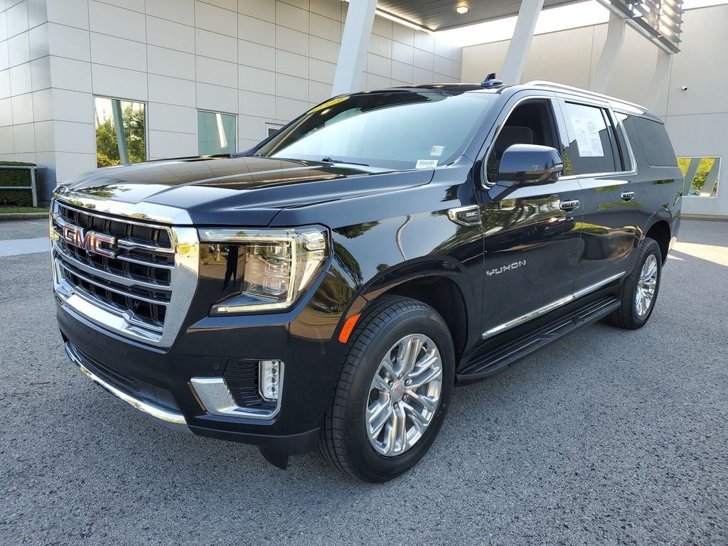 2023 GMC Yukon XL SLT