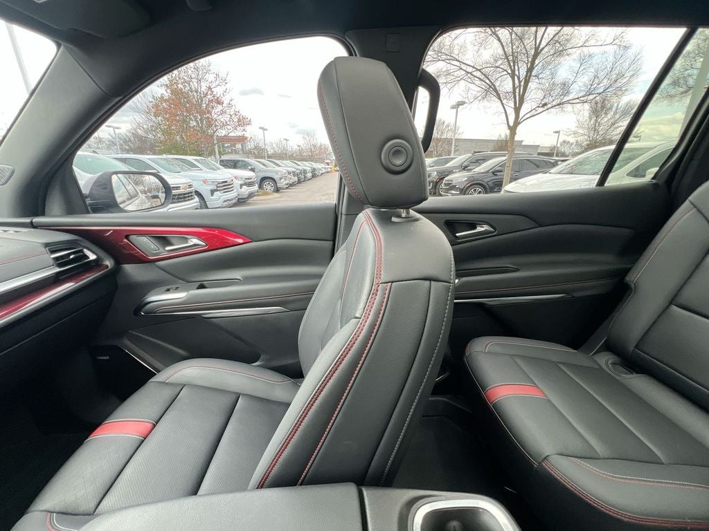 2024 Chevrolet Traverse AWD RS