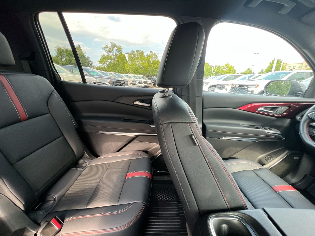 2024 Chevrolet Traverse AWD RS