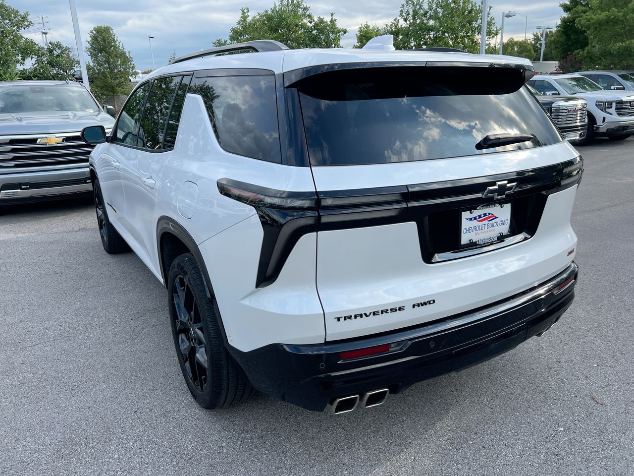 2024 Chevrolet Traverse AWD RS