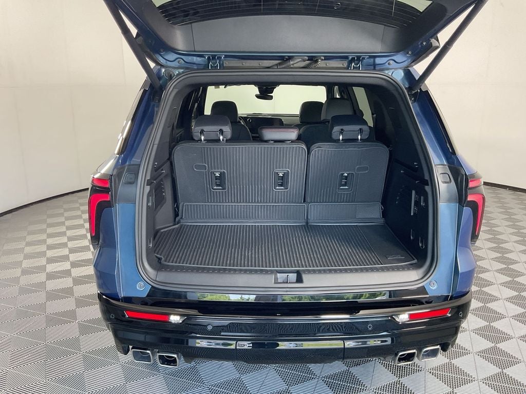 2025 Chevrolet Traverse RS