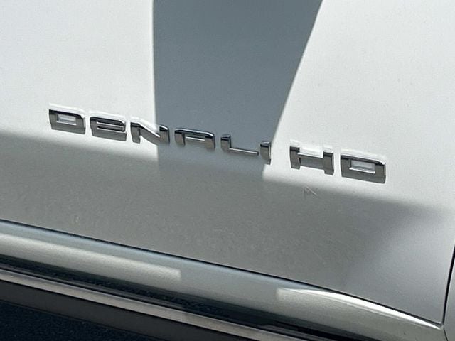 2025 GMC Sierra 2500HD Denali