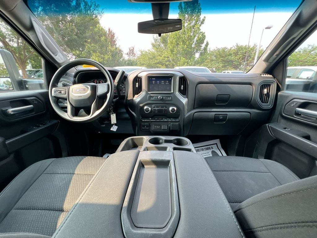 2022 GMC Sierra 2500 Pro