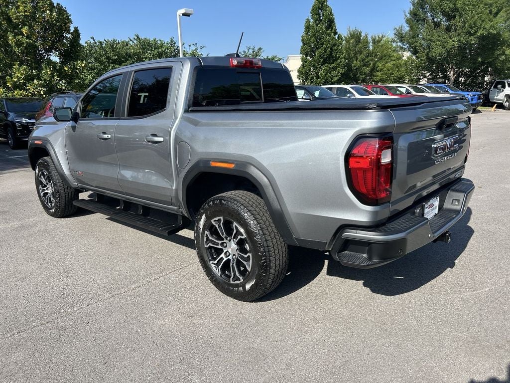 2025 GMC Canyon 4WD AT4