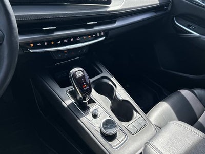 2024 Cadillac XT4 Luxury