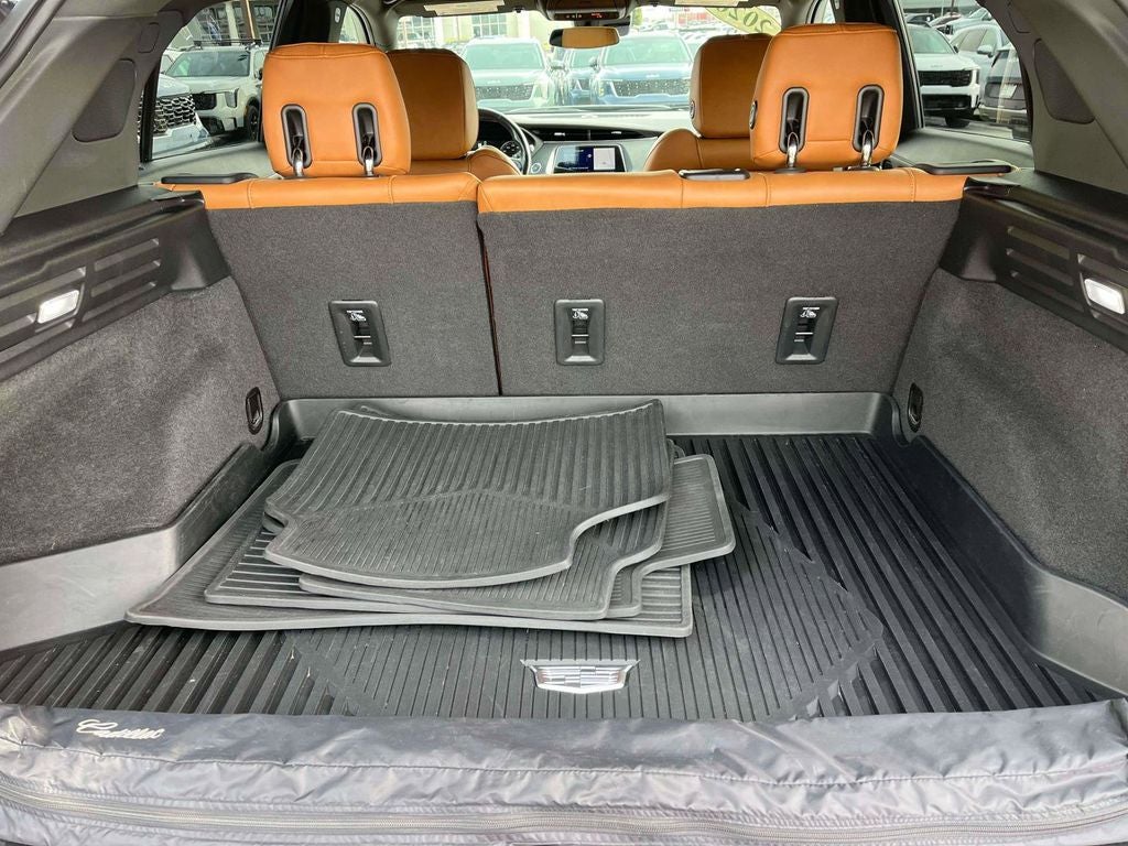 2020 Cadillac XT4 Premium Luxury