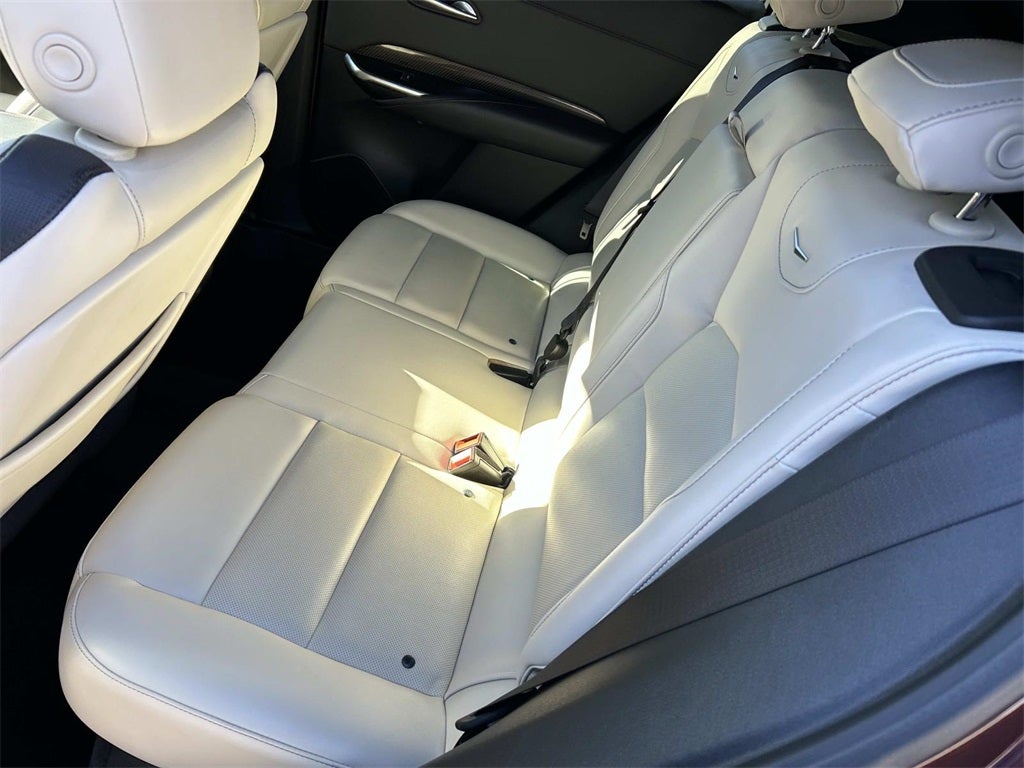 2023 Cadillac XT4 AWD Sport