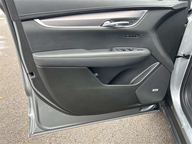 2024 Cadillac XT6 Luxury