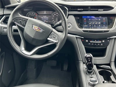 2024 Cadillac XT6 Luxury