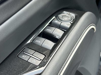 2022 Cadillac Escalade Sport