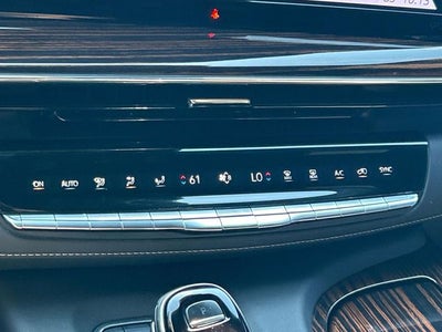2024 Cadillac Escalade ESV Premium
