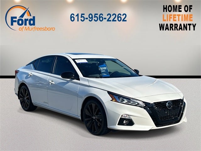 2022 Nissan Altima 2.5 SR