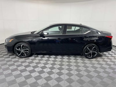 2025 Nissan Altima 2.5 SR
