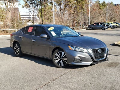 2022 Nissan Altima 2.5 SV