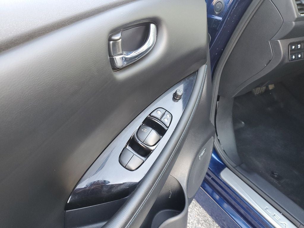 2020 Nissan LEAF SL Plus