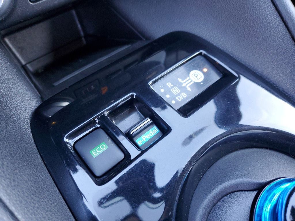 2020 Nissan LEAF SL Plus