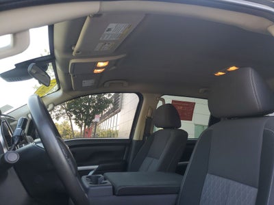 2021 Nissan Titan SV
