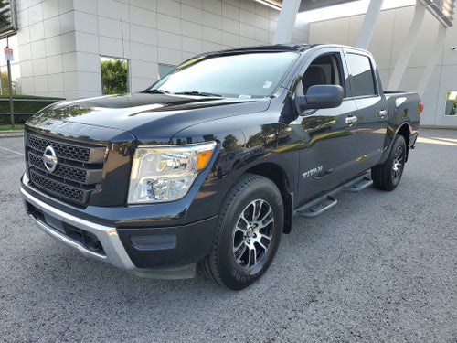 2021 Nissan Titan SV
