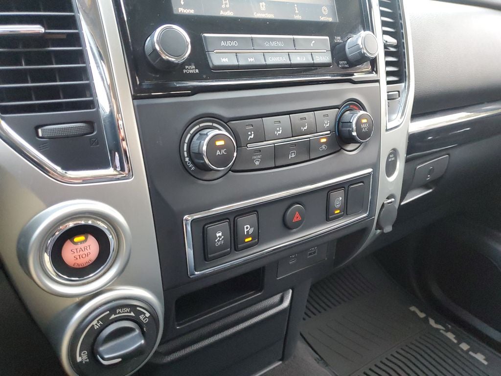 2021 Nissan Titan SV