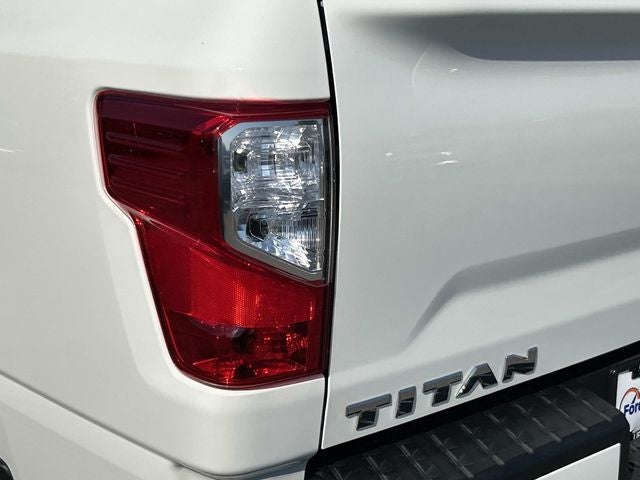 2024 Nissan Titan SV