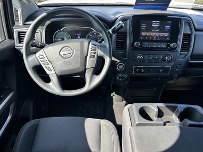 2024 Nissan Titan SV