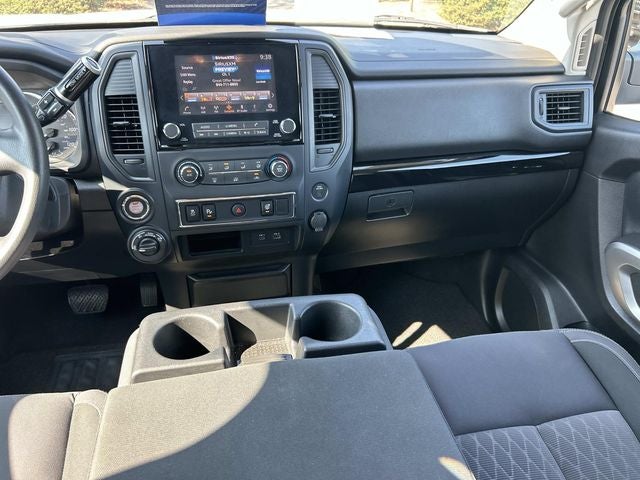 2024 Nissan Titan SV