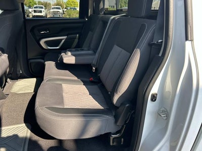 2024 Nissan Titan SV