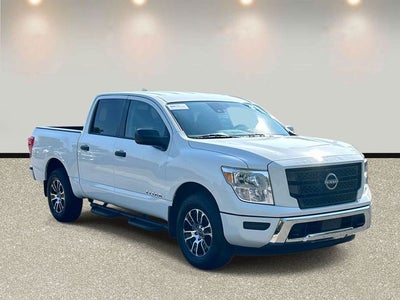 2024 Nissan Titan SV