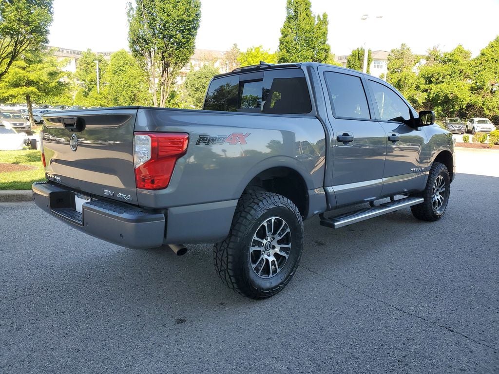 2024 Nissan Titan SV