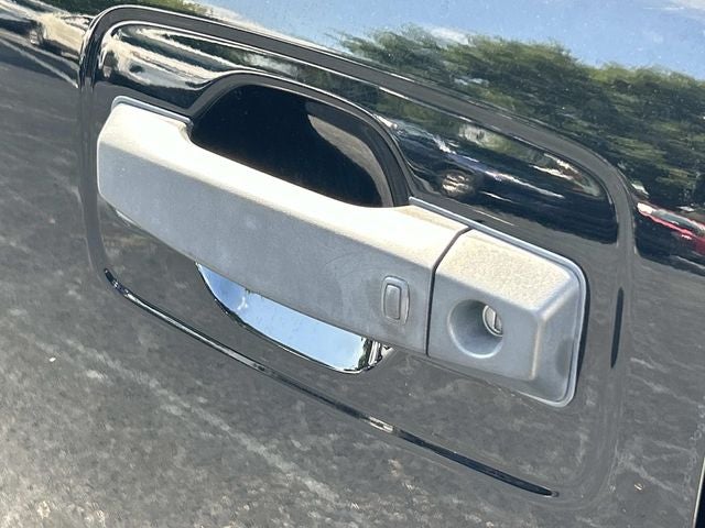 2023 Nissan Titan PRO-4X