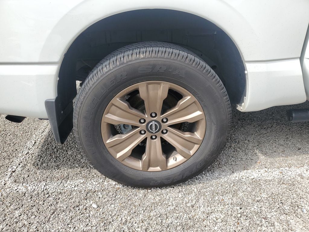 2024 Nissan Titan SV