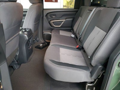 2024 Nissan Titan SV