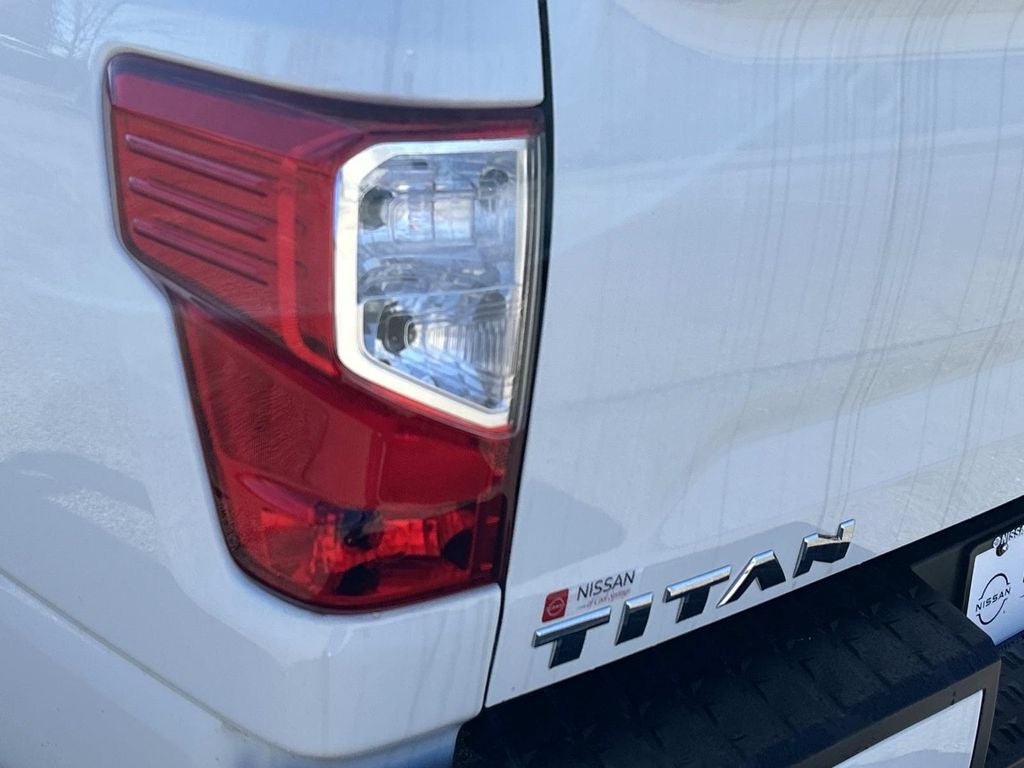 2024 Nissan Titan SV