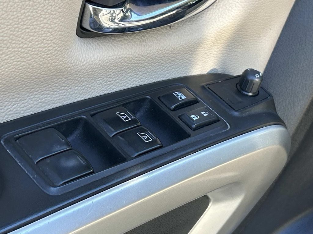 2017 Nissan Titan XD SV