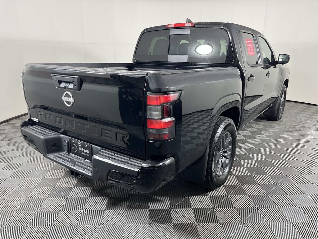 2025 Nissan Frontier SV