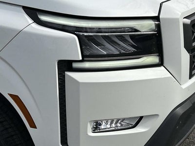 2024 Nissan Frontier SL