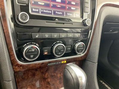 2013 Volkswagen Passat 2.5 SEL Premium