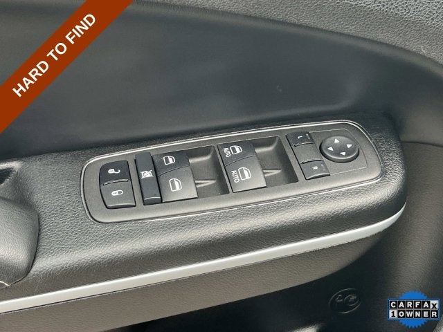 2022 Chrysler 300 S