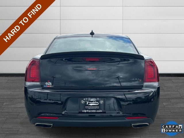 2022 Chrysler 300 S