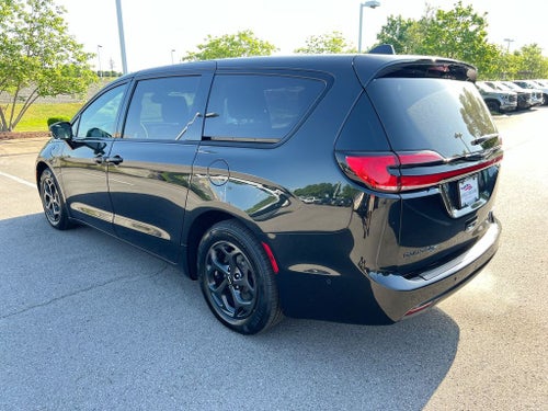 2022 Chrysler Pacifica Hybrid Touring L